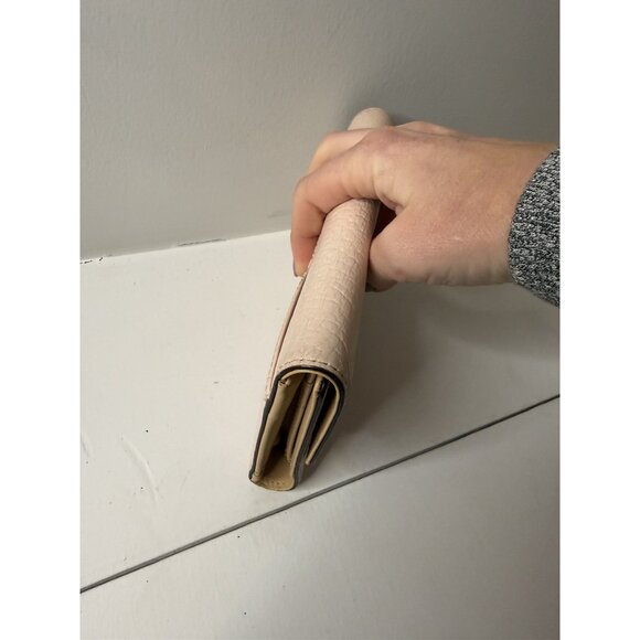 Kate Spade New York Women's Pink and Tan Leather Wallet [jb] - Picture 3 of 11